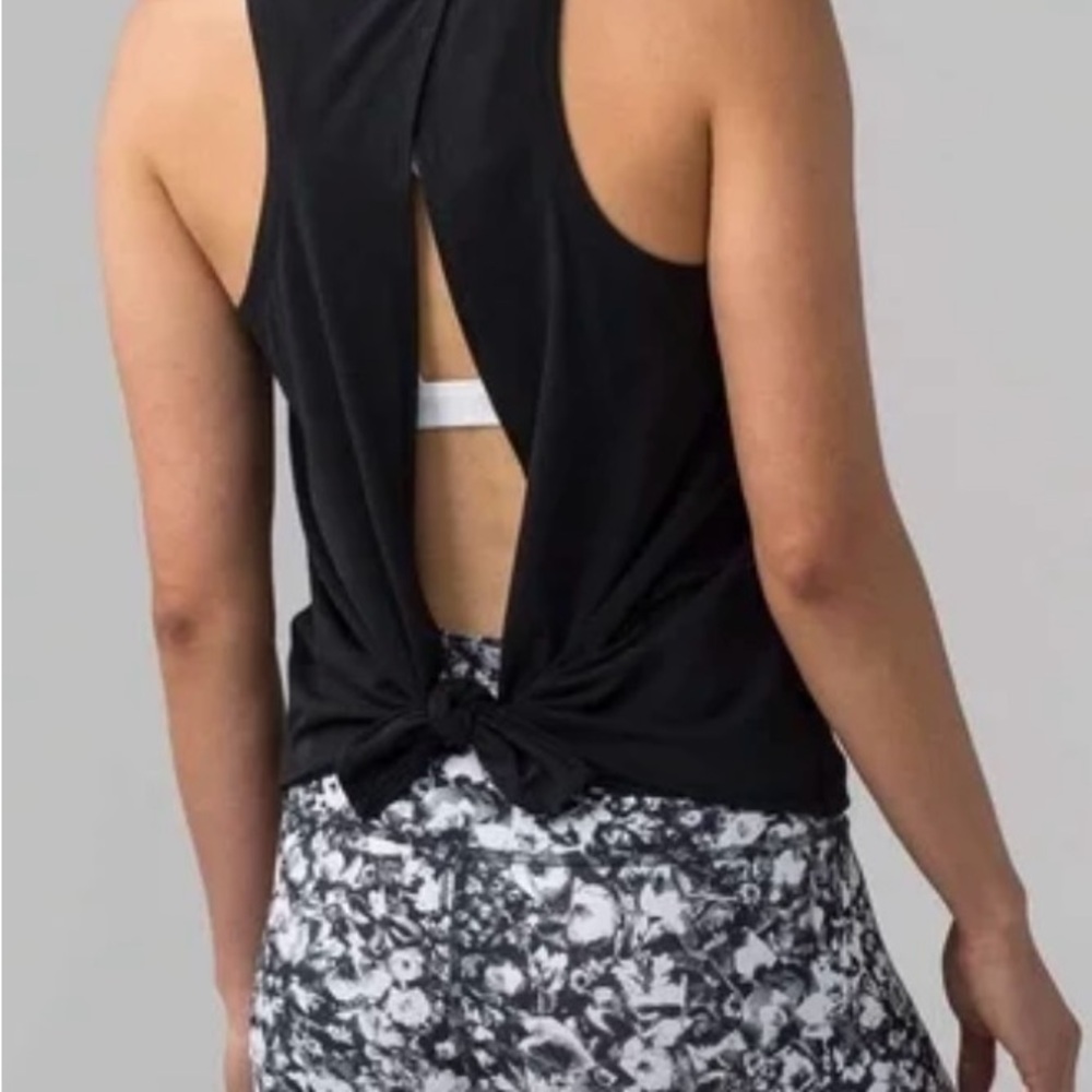 Lululemon All Tied Up tank top